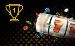 Kartu fitur maupoker dengan ikon hijau